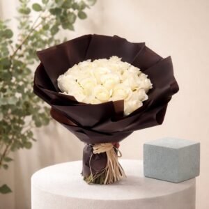 25 white Roses Bouquet